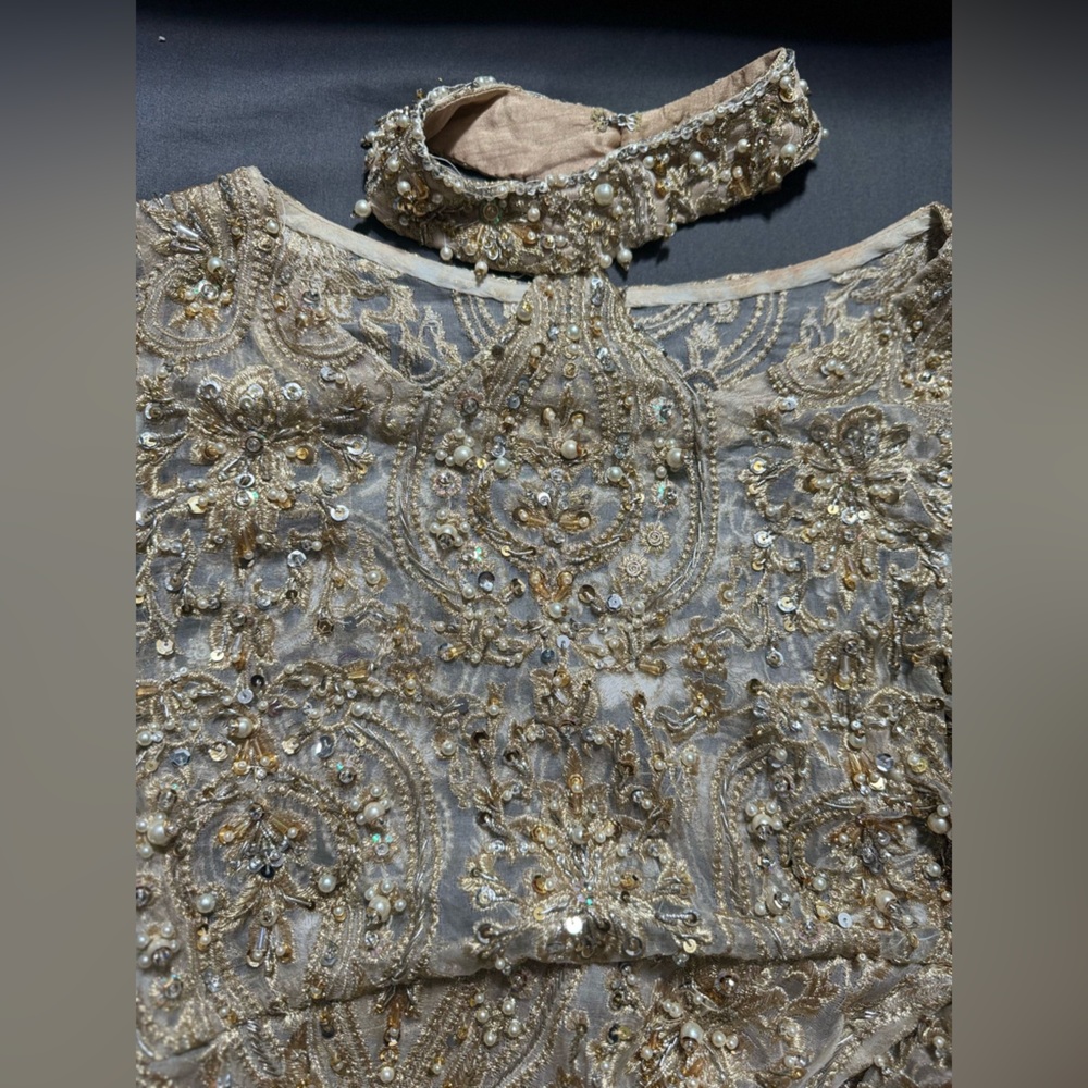 Kanwal Malik (Elegant Gold and White Embellished dress) small size - Picture 12 of 16